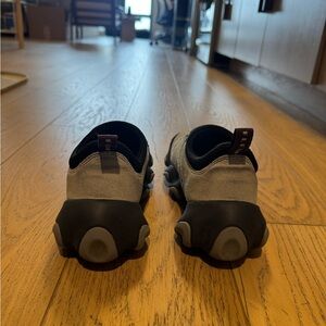 Women’s Oakley + Braindead sneakers